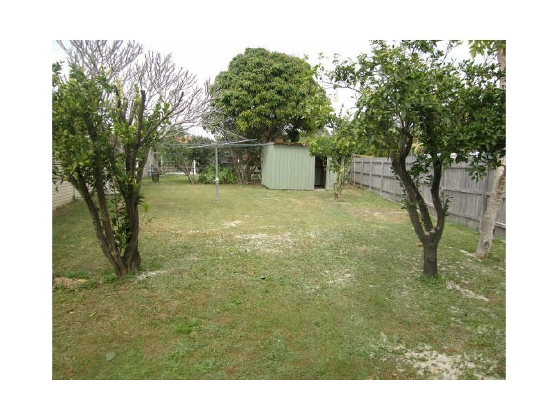 15 Cunningham Street, Capalaba QLD 4157