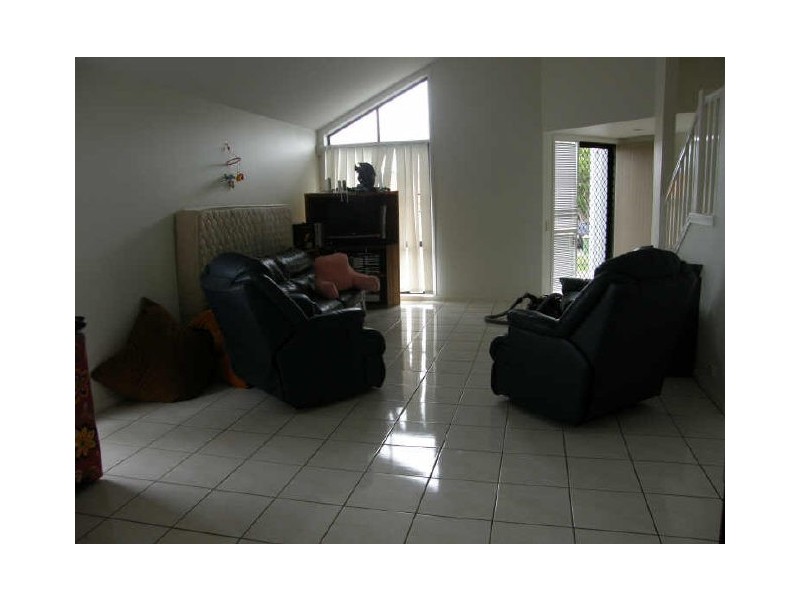 2 Eastcote Lane, Wellington Point QLD 4160