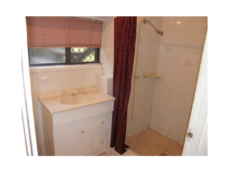 74 Queenscourt Road, Alexandra Hills QLD 4161