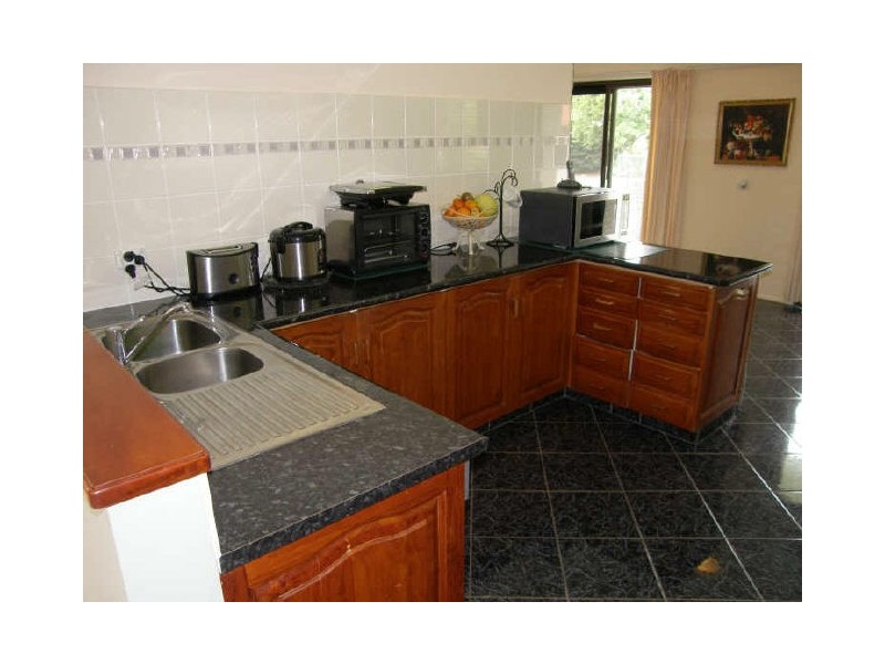 120 Mt Cotton Road, Capalaba QLD 4157