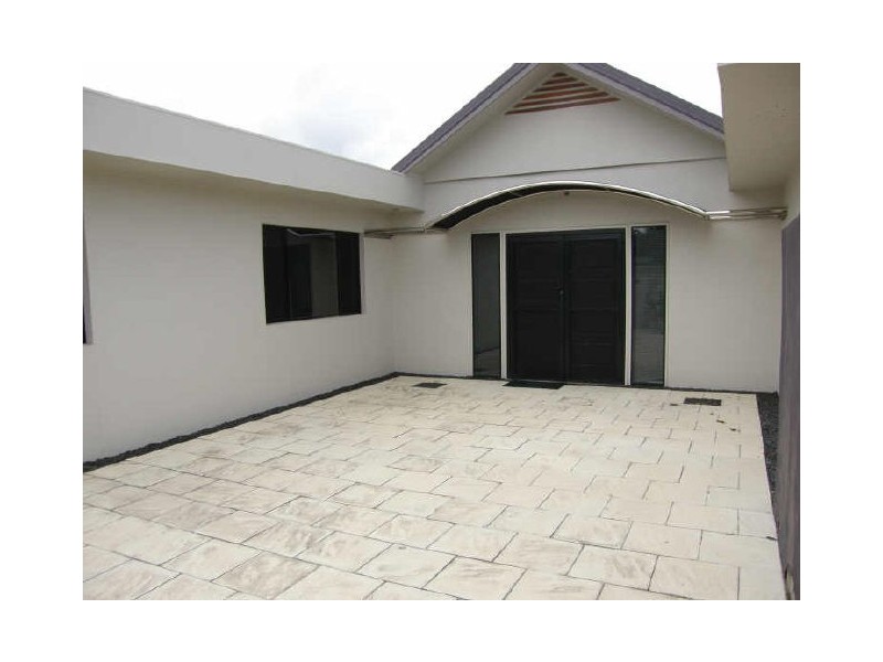 120 Mt Cotton Road, Capalaba QLD 4157