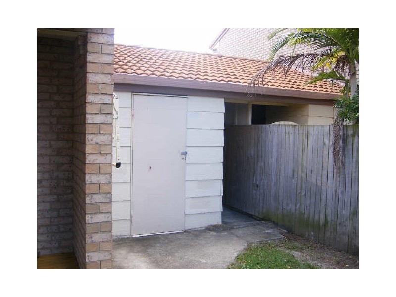 16/10 Swan Street, Capalaba QLD 4157