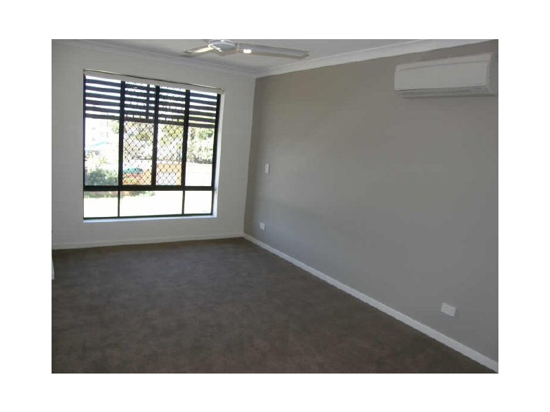 203 Shore Street, Cleveland QLD 4163