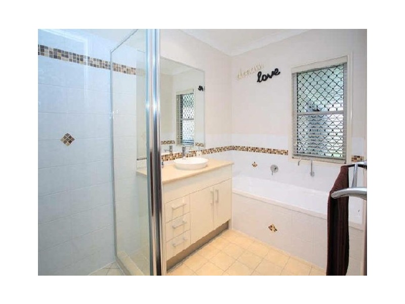 44 Barramul Place, Thornlands QLD 4164