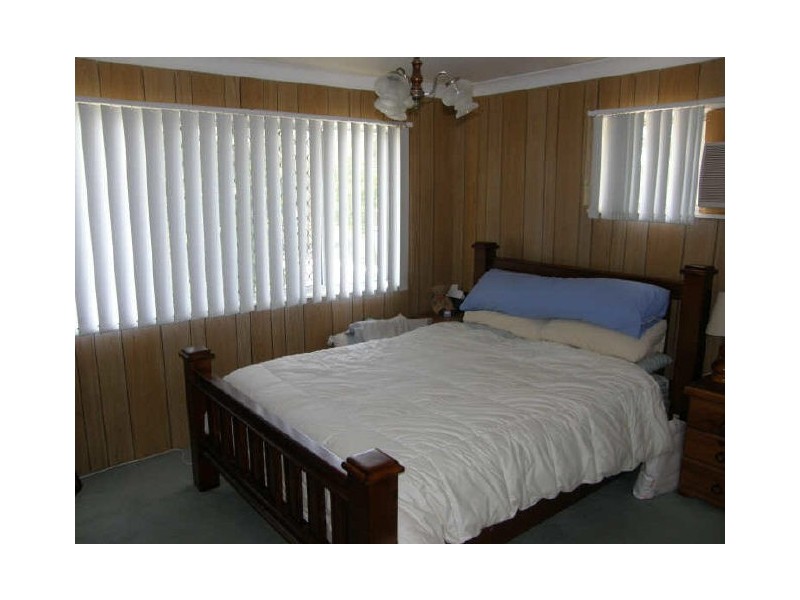 64 Holland Cr, Capalaba QLD 4157