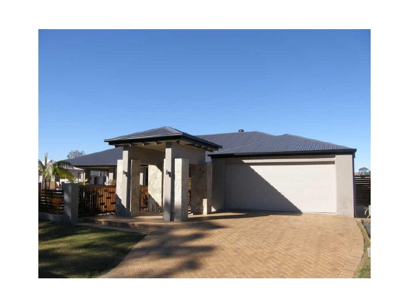 54 Red Gum Cresent, Wakerley QLD 4154