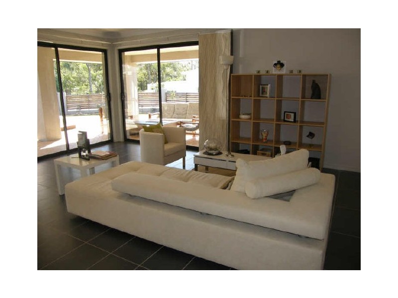 54 Red Gum Cresent, Wakerley QLD 4154