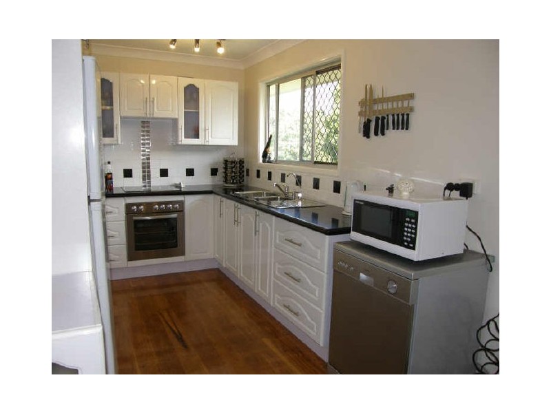 8 Killarney Cr, Capalaba QLD 4157