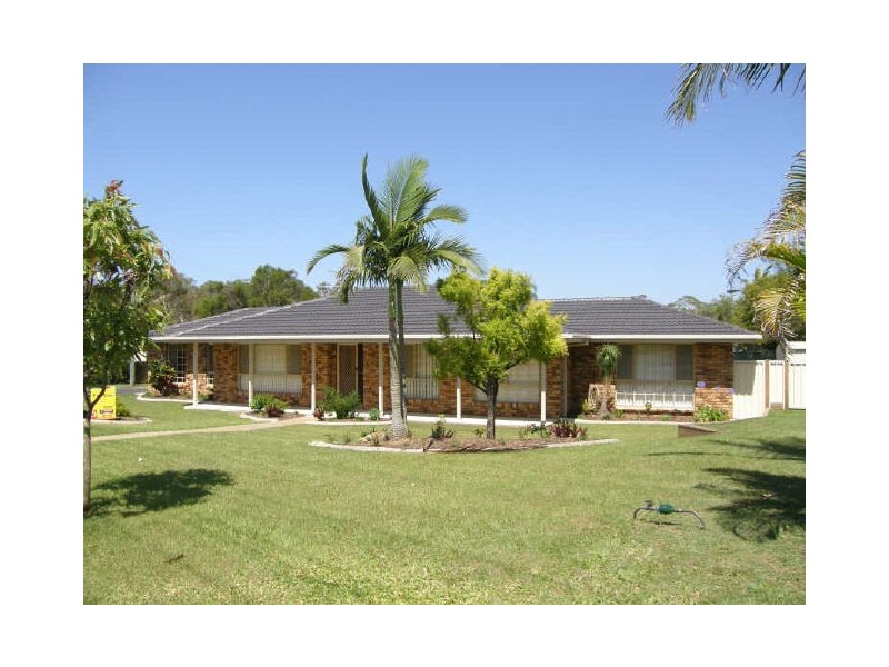 52 Brosnan Dr, Capalaba QLD 4157