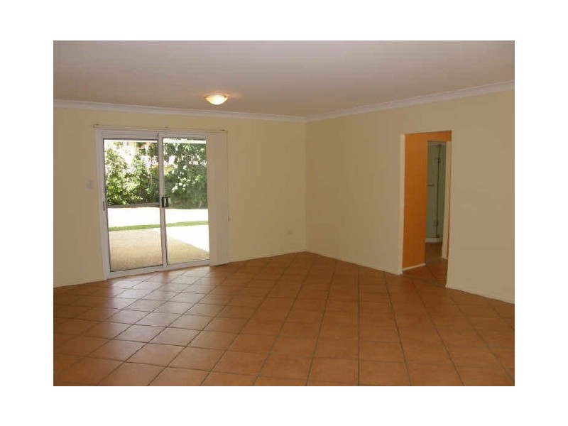 233 Coburg St West, Cleveland QLD 4163