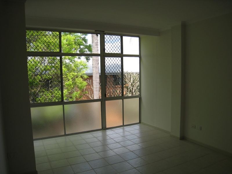 2/195 Webster Road, Stafford QLD 4053