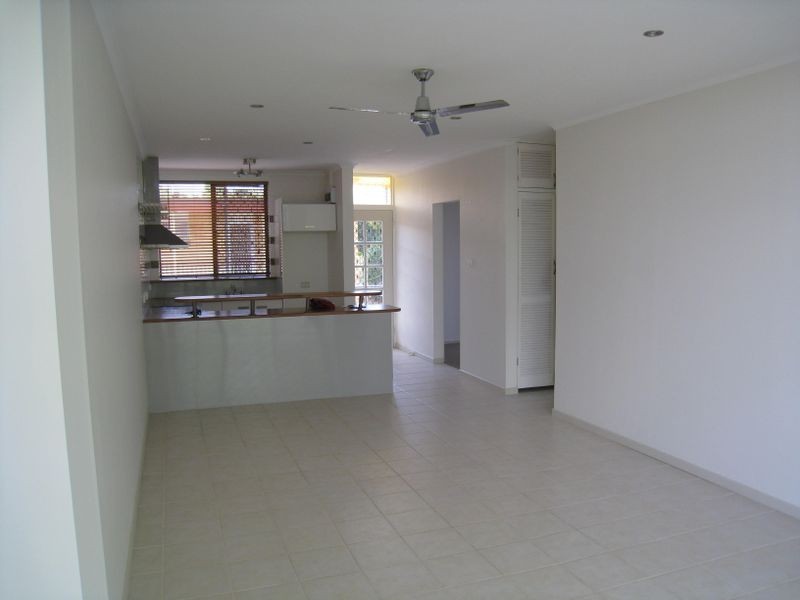 2/195 Webster Road, Stafford QLD 4053