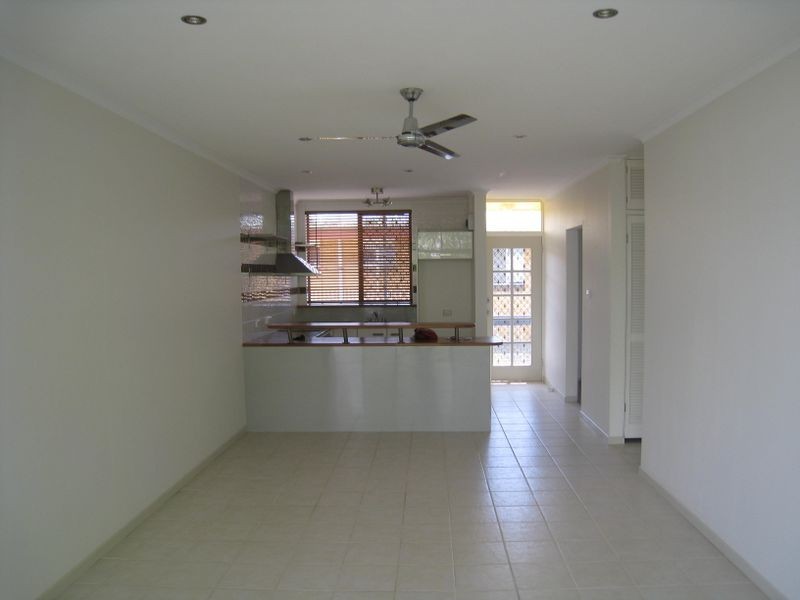 2/195 Webster Road, Stafford QLD 4053