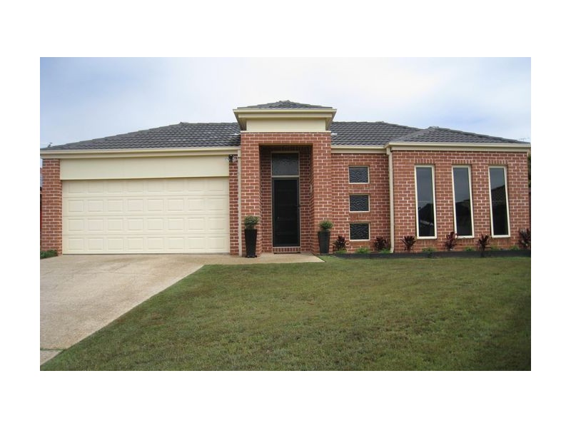16 Laura Place, Nudgee QLD 4014