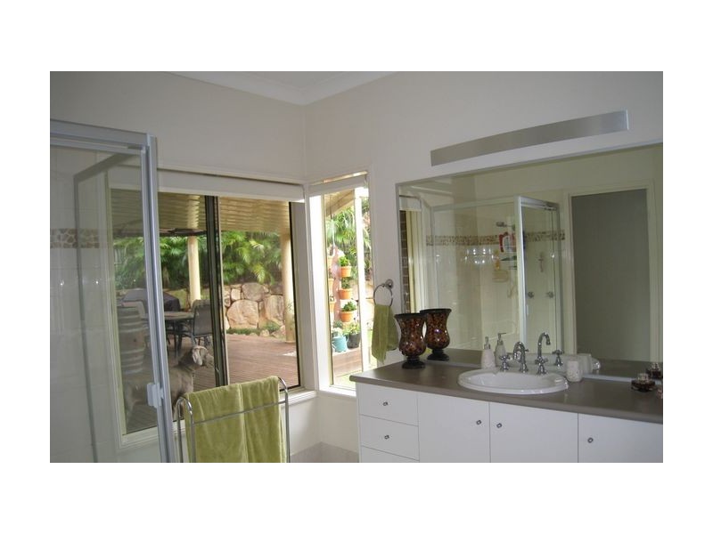 16 Laura Place, Nudgee QLD 4014