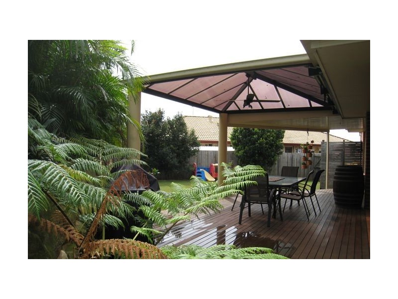 16 Laura Place, Nudgee QLD 4014