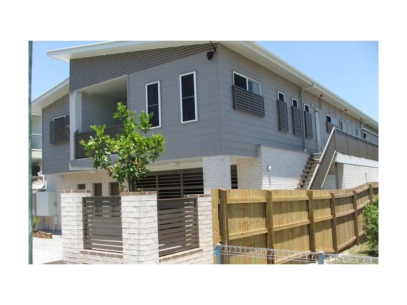 2/20 Zenith Street, Chermside QLD 4032