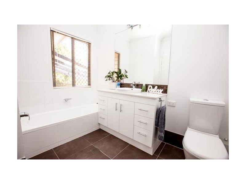 20 Allan Street, Kedron QLD 4031