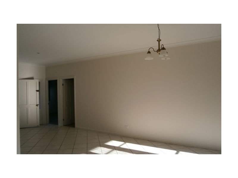 3 Desert Willow Way, Fitzgibbon QLD 4018