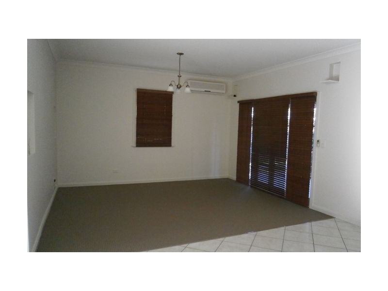 3 Desert Willow Way, Fitzgibbon QLD 4018