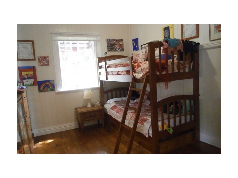 244 Brighton Road, Sandgate QLD 4017