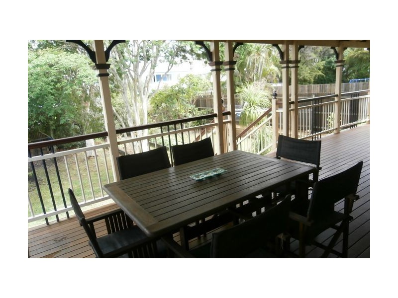 244 Brighton Road, Sandgate QLD 4017