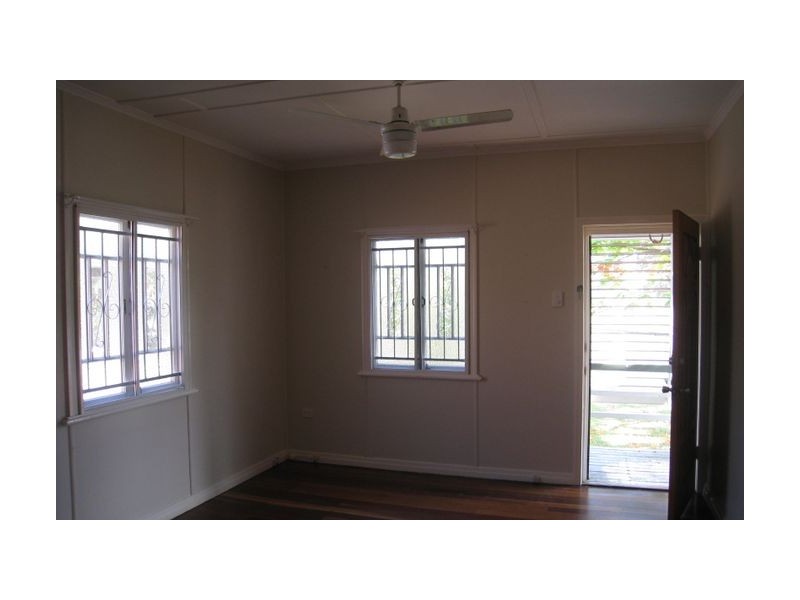 61 Central Avenue, Deagon QLD 4017