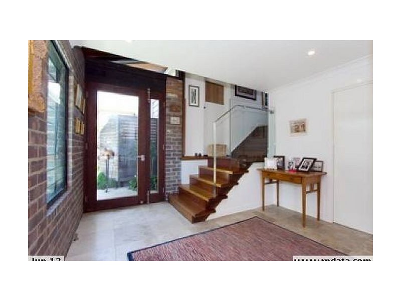 28a Bromley Street, Kangaroo Point QLD 4169