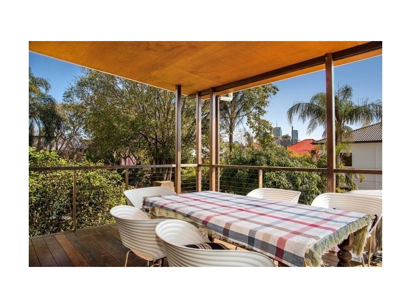 28b Bromley Street, Kangaroo Point QLD 4169