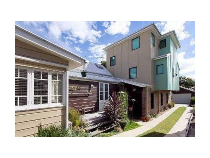 28b Bromley Street, Kangaroo Point QLD 4169