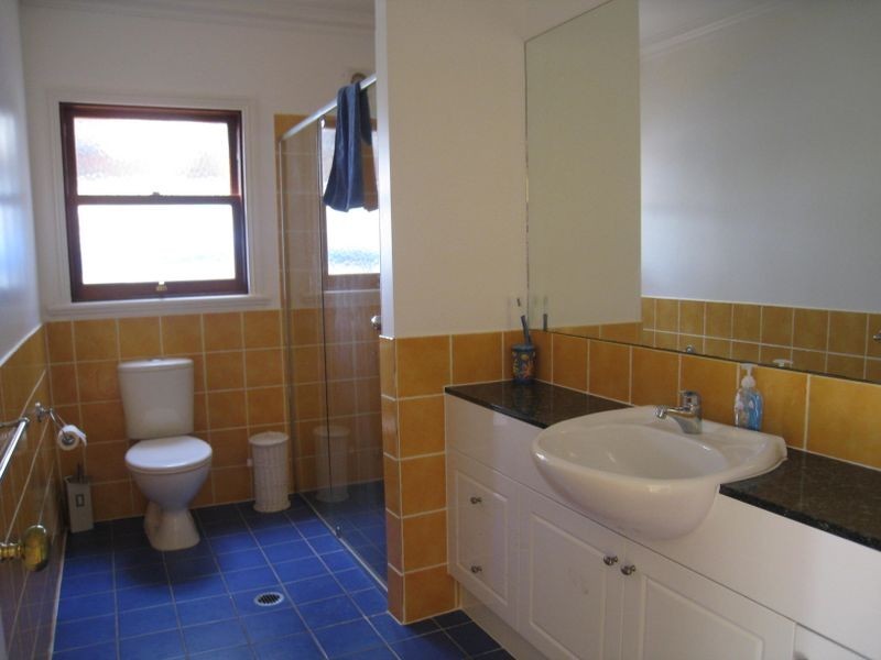 120 Shorncliffe Parade, Shorncliffe QLD 4017