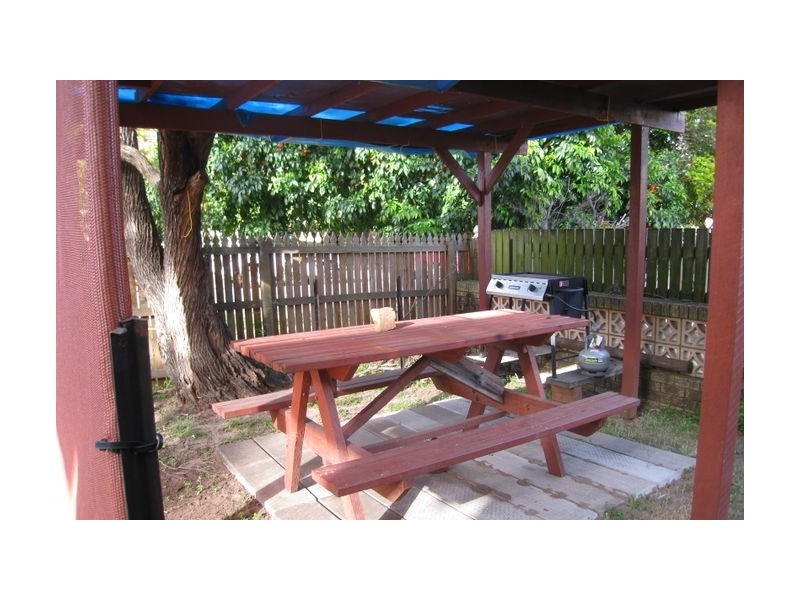 1/11 Grasspan Street, Zillmere QLD 4034