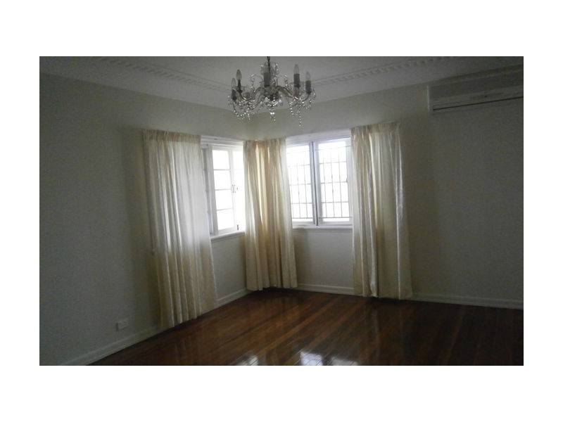 11 Rilatt Street, Wavell Heights QLD 4012