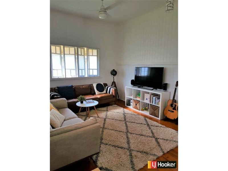 34 Cotton Street, Shorncliffe QLD 4017