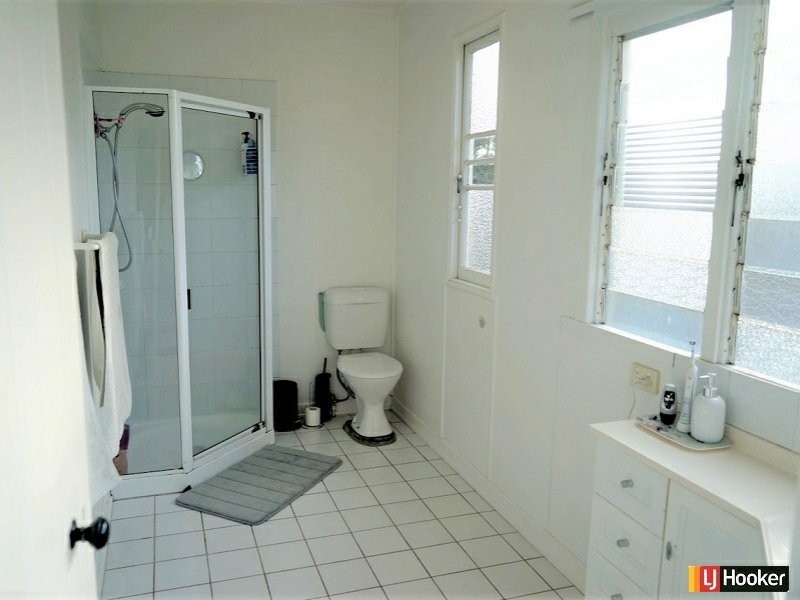 34 Cotton Street, Shorncliffe QLD 4017