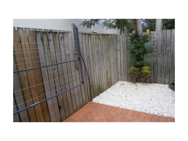 1/7 Zenith Street, Chermside QLD 4032