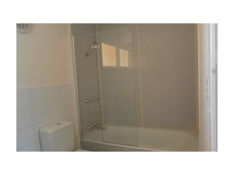 108 Alexandra Street, Sandgate QLD 4017