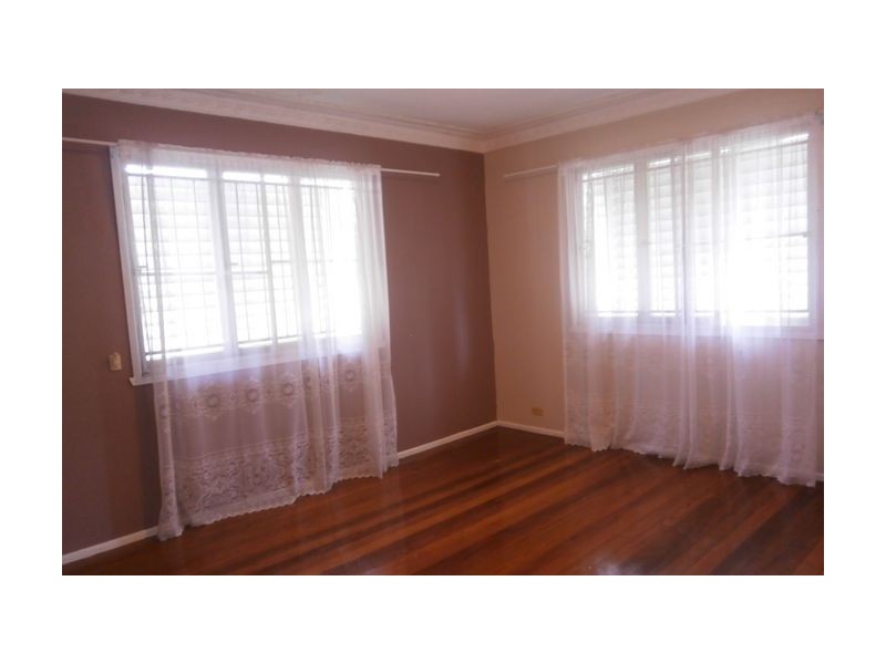 39 Reinhold Street, Chermside QLD 4032