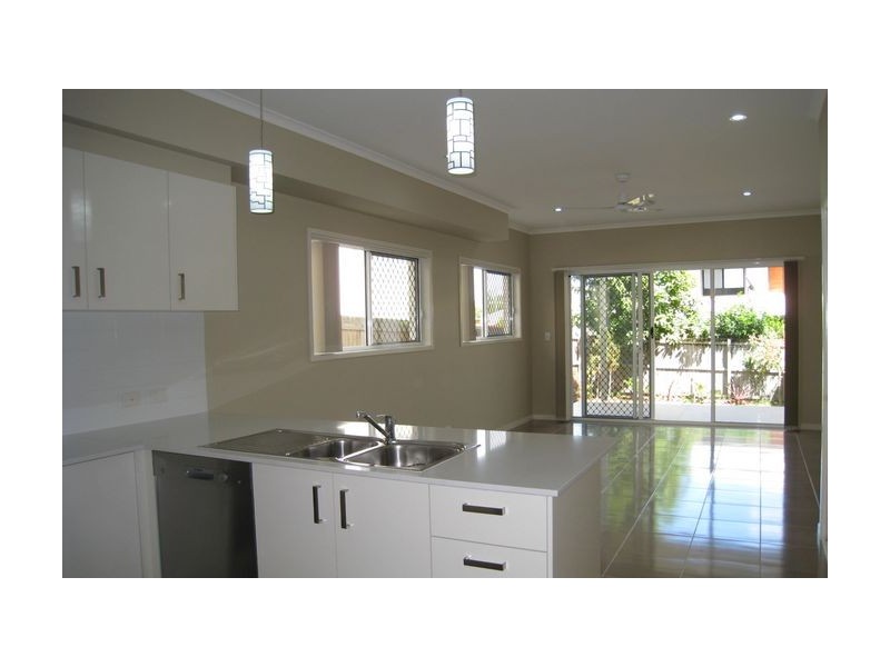 20 Zenith Street, Chermside QLD 4032