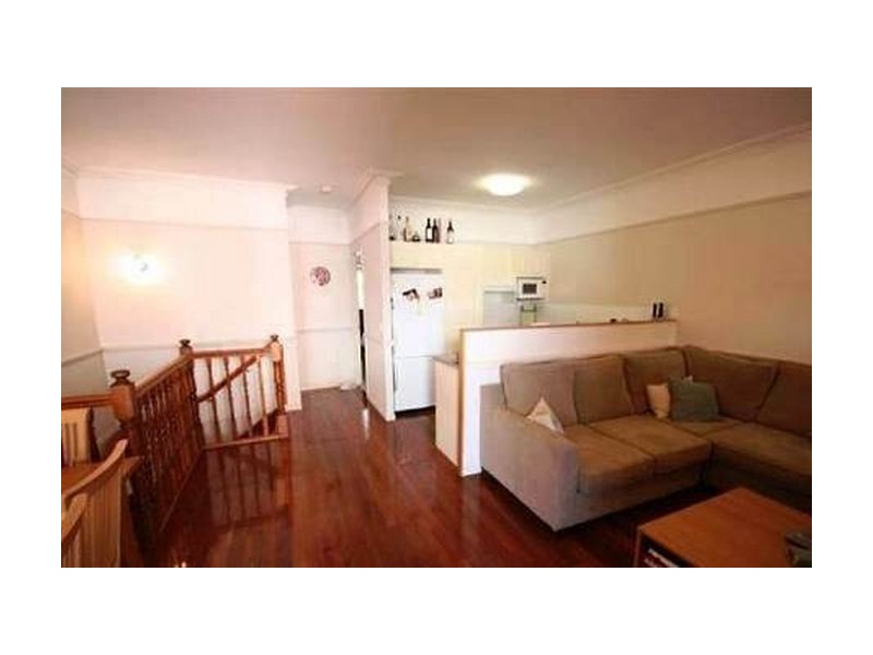 3/32 Wooloowin Avenue, Wooloowin QLD 4030