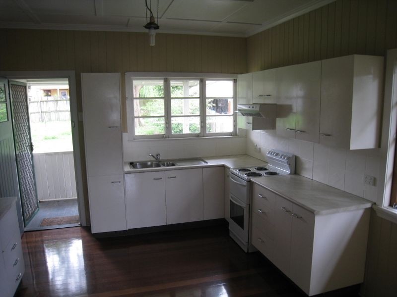 278 Edinburgh Castle Road, Wavell Heights QLD 4012