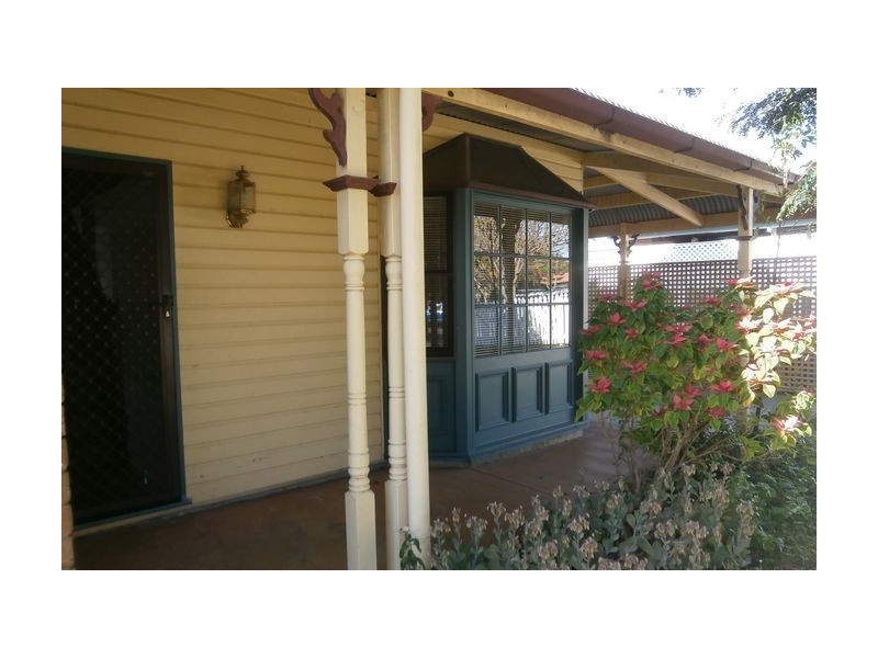 1/10 Desert Willow Way, Fitzgibbon QLD 4018