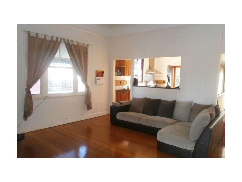 12 Nundah Street, Kedron QLD 4031