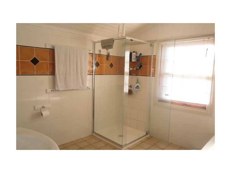 12 Nundah Street, Kedron QLD 4031