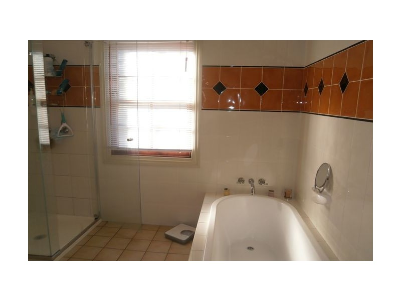 12 Nundah Street, Kedron QLD 4031