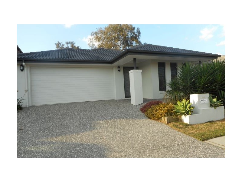 66 Somerset Drive, Carseldine QLD 4034