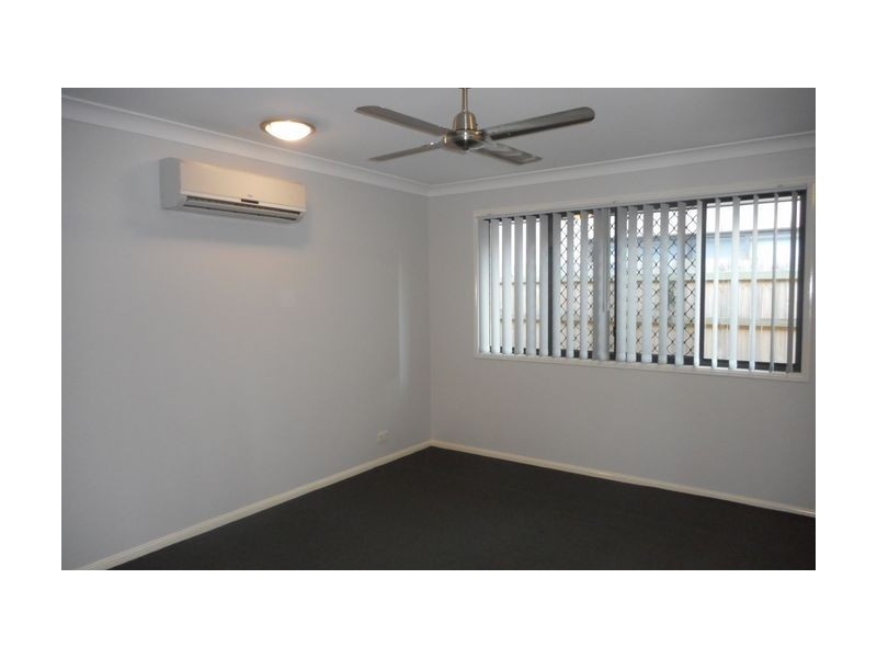 66 Somerset Drive, Carseldine QLD 4034