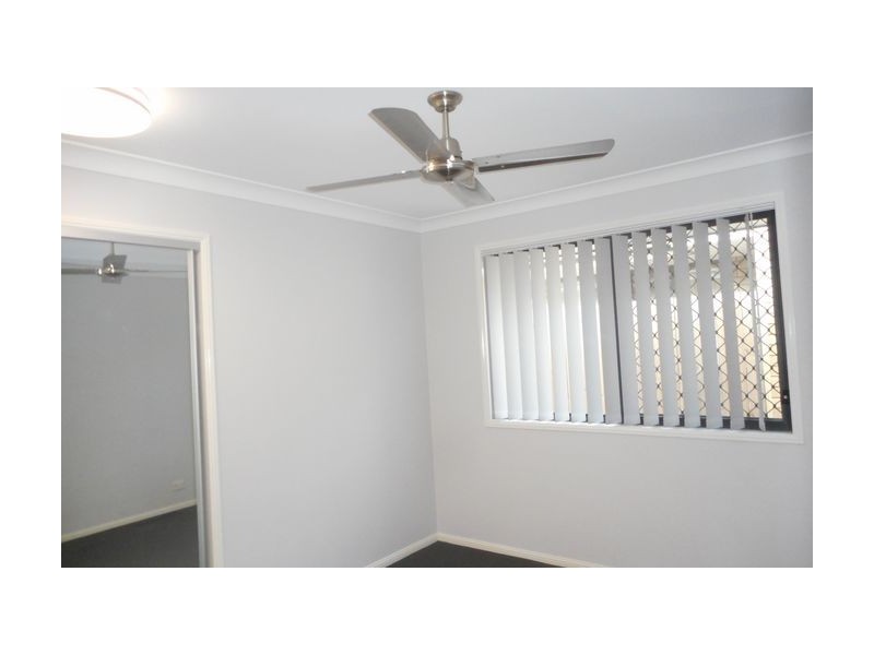 66 Somerset Drive, Carseldine QLD 4034