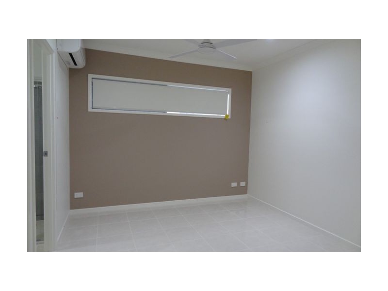 35 Warrumbungle Parade, Fitzgibbon QLD 4018