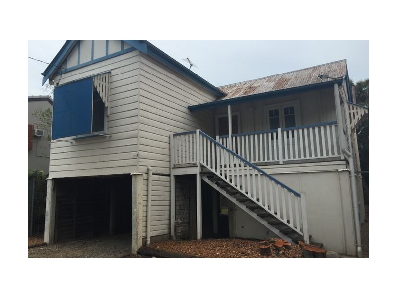 93 Nudgee Road, Hamilton QLD 4007